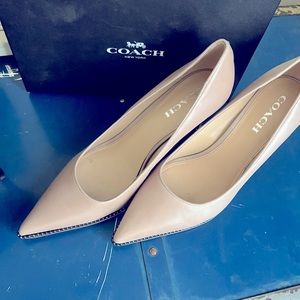 Coach tan heels